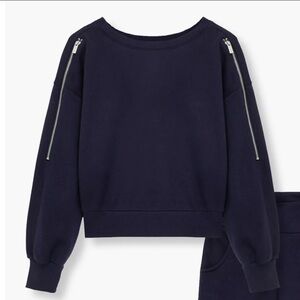 Black Sweatshirt with Zipper Details